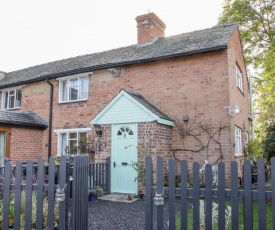 Ensdon Lea Cottage