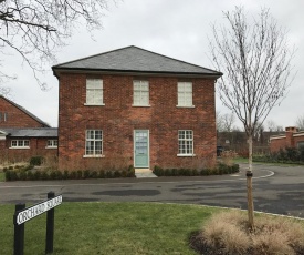 The Officers' Mess - The Garden Quarter