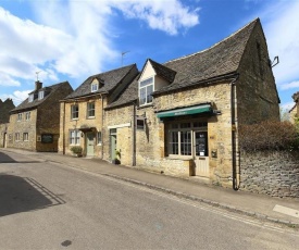 Burford's Old Bakery, BURFORD