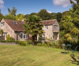 The Cosy Nest at Lavender Cottage