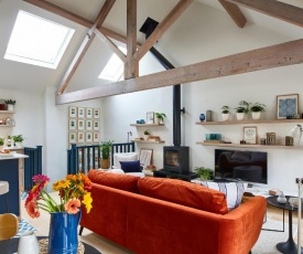 The Loft House - Beautiful House in Best Location