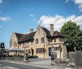 The Bath Arms Hotel