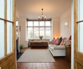 Beautiful 3-Bed House in Glastonbury- sleeps 10