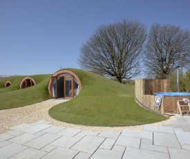 Wabbit Hobbit House, Radstock