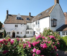 The Old House Cottages