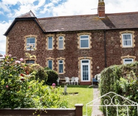 Coastguards at number 4, Watchet