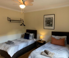 Southernwood - West Wing Room 2