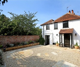 Henry VIII Cottage in the heart of Henley