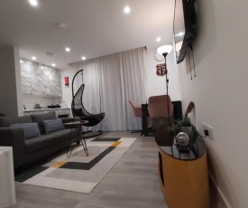 Lovely Studio Serviced Apartment Sheffield City Centre - Netflix, WiFi, Digital TV