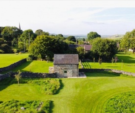 Little Barn Peak District