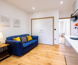 Three Tuns Apartments - Ash