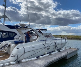 Suffolk Boat Holidays - Heaven Sent