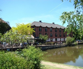 The Bridge Hotel