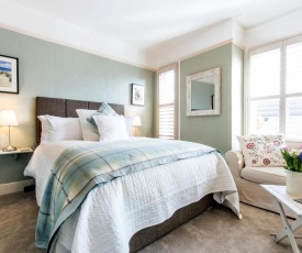 April House Weybridge - Boutique Guesthouse