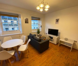 NEWCASTLE CITY CENTRE APARTMENT, GREAT LOCATION, CLOSE To SHOPS & QUAYSIDE