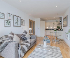 Oxfordshire Living - Oxford Castle Apartment