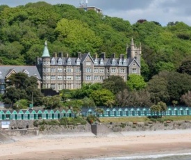 Manor House Beachside Apartment