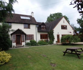 Larkrise Cottage Bed And Breakfast