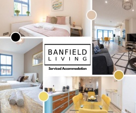 Spacious Contractor House for Large Groups - City Center by Banfield Living Oxford