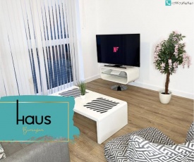 Haus Apartments Birmingham City Center 2 Bed with Parking