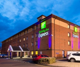 Holiday Inn Express Birmingham Oldbury, an IHG Hotel