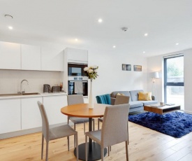 Modern and Stylish 1Bed Flat Centrally Located