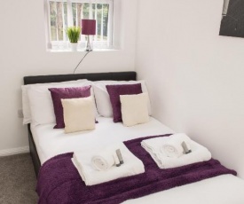 Moseley Mews Village Suites - Purple