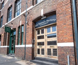 The Biscuit Factory - Flat 1