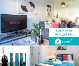 Tudors eSuites Two Bedrooms Garden and Netflix