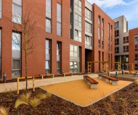 Zeni Apartments, 5 Bed Apartment in Central Birmingham