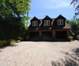 Oldbury Cottage, Easthampnett