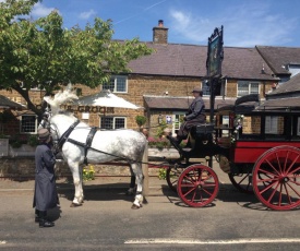 Horse & Groom Inn