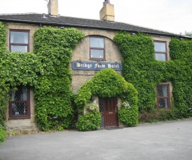 Bridge Farm Hotel