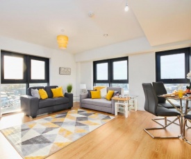 PENTHOUSE APARTMENT NEAR LEEDS CITY CENTRE