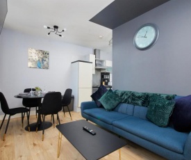 The Exquisite Gem of Yorkshire - Duplex - Penthouse - Netflix