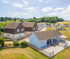 Seaview Holidays - Salterns Village