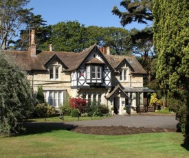 Rylstone Manor