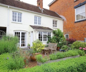 The Mews Cottage, SALISBURY