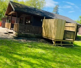 Kingfisher Lodge-HuntersMoon -Warminster-Longleat-Bath