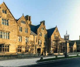 The Lygon Arms Hotel