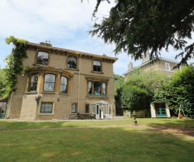 Garden View, Malvern