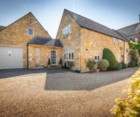 Devonshire Cottage, in the heart of Broadway